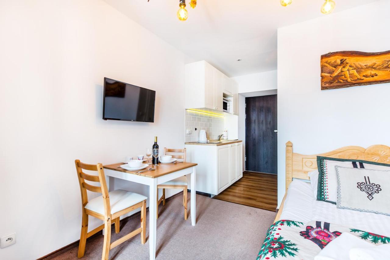 Palac Tatrzanski Apartamenty Буковина-Татшаньска Экстерьер фото